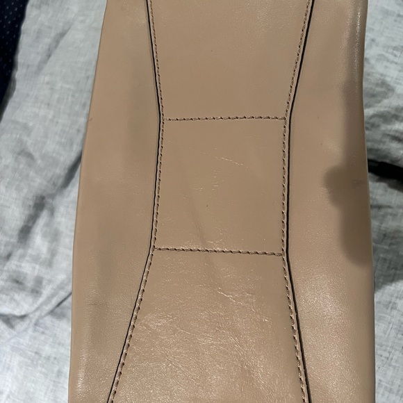 Kate Spade Purse - Picture 2 of 7